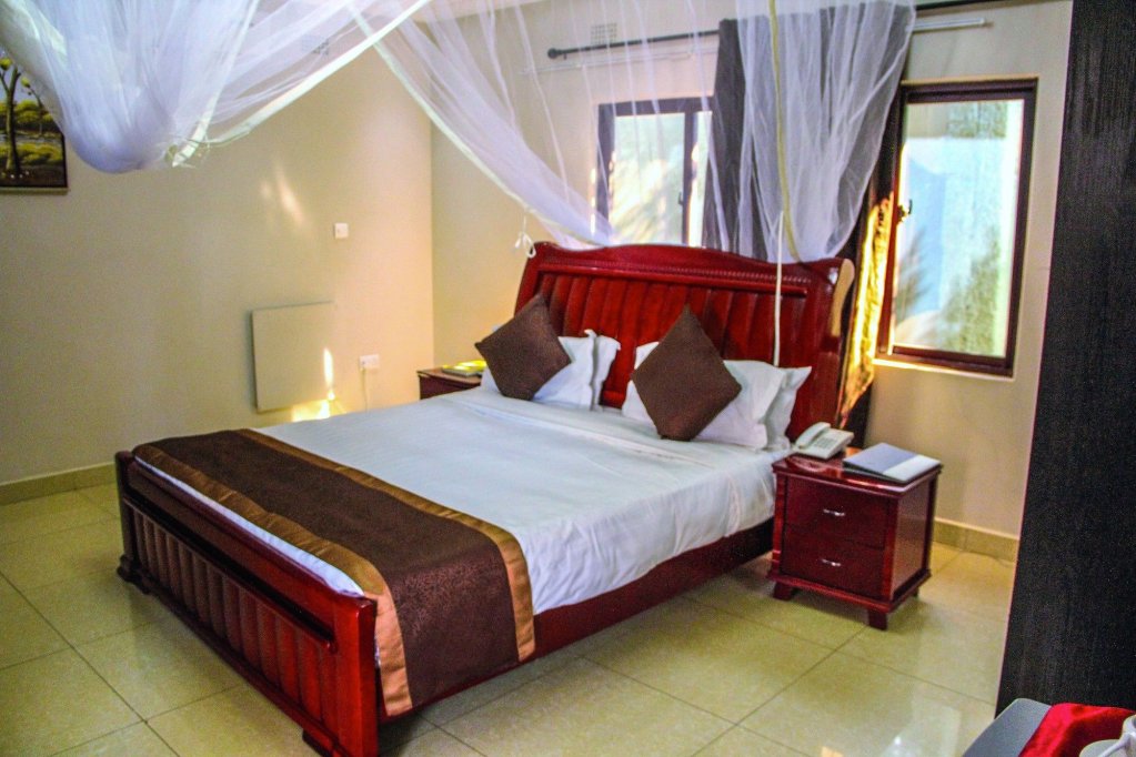 Фото Km Executive Lodge