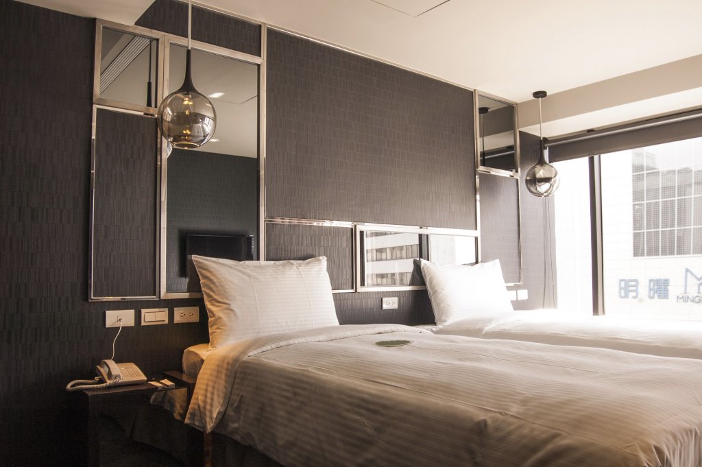 Фото Vendome East Inn