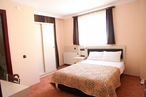 Гостиница Hattuşirin Hotel в Чоруме