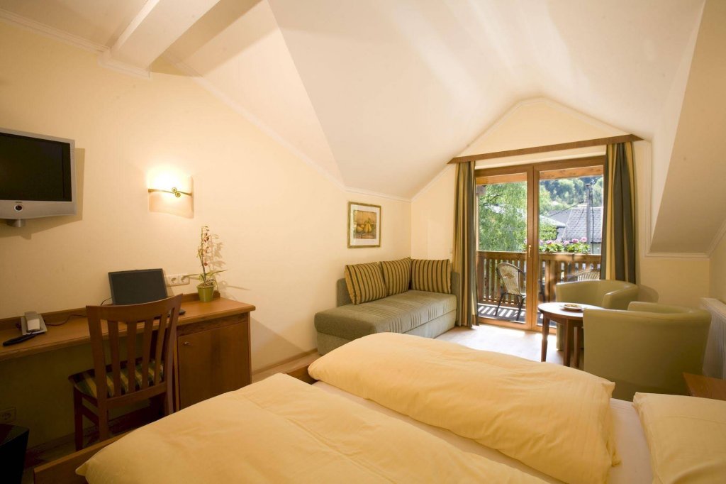Фото Hotel Sallerhof