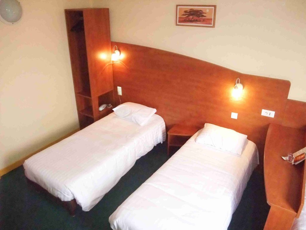 Фото Adams Hotel