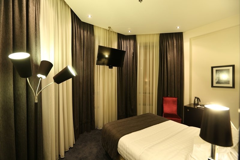 Фото North Avenue by Stellar Hotels