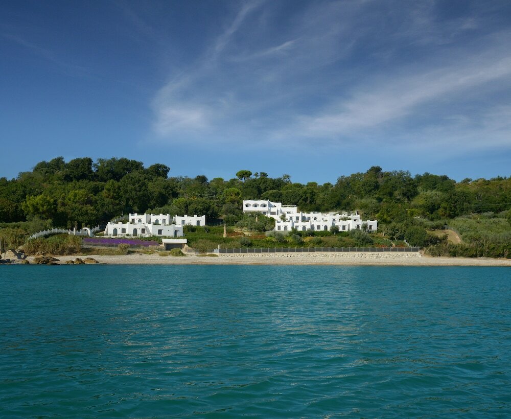 Фото Baia Delphis Resort