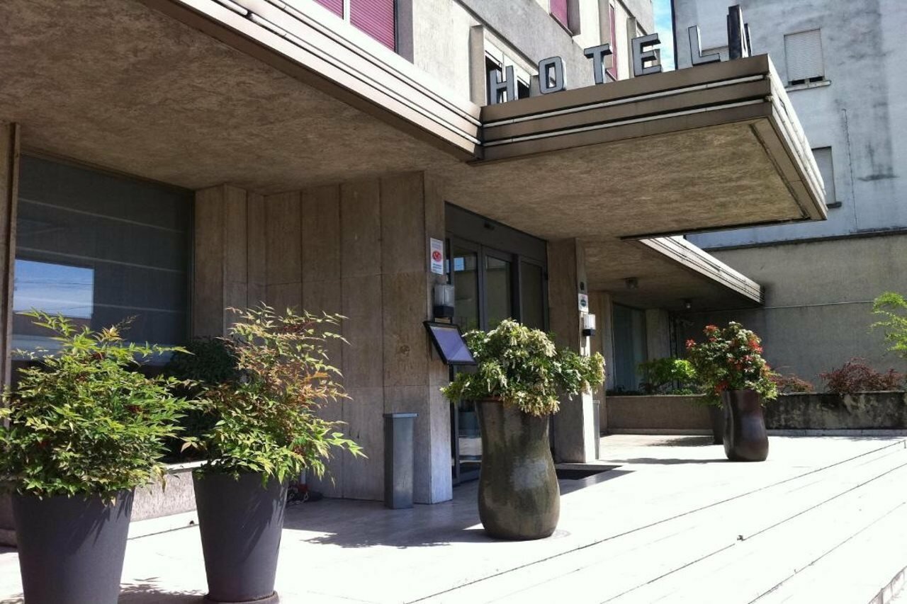 Фото отеля 3