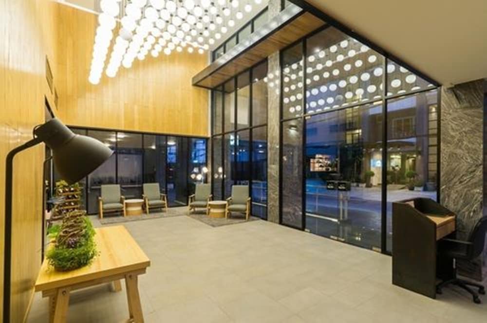 Фото Sea Me Spring Tree Hotel