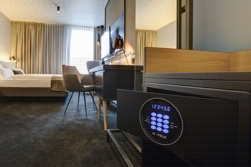 Фото Hotel Carlton