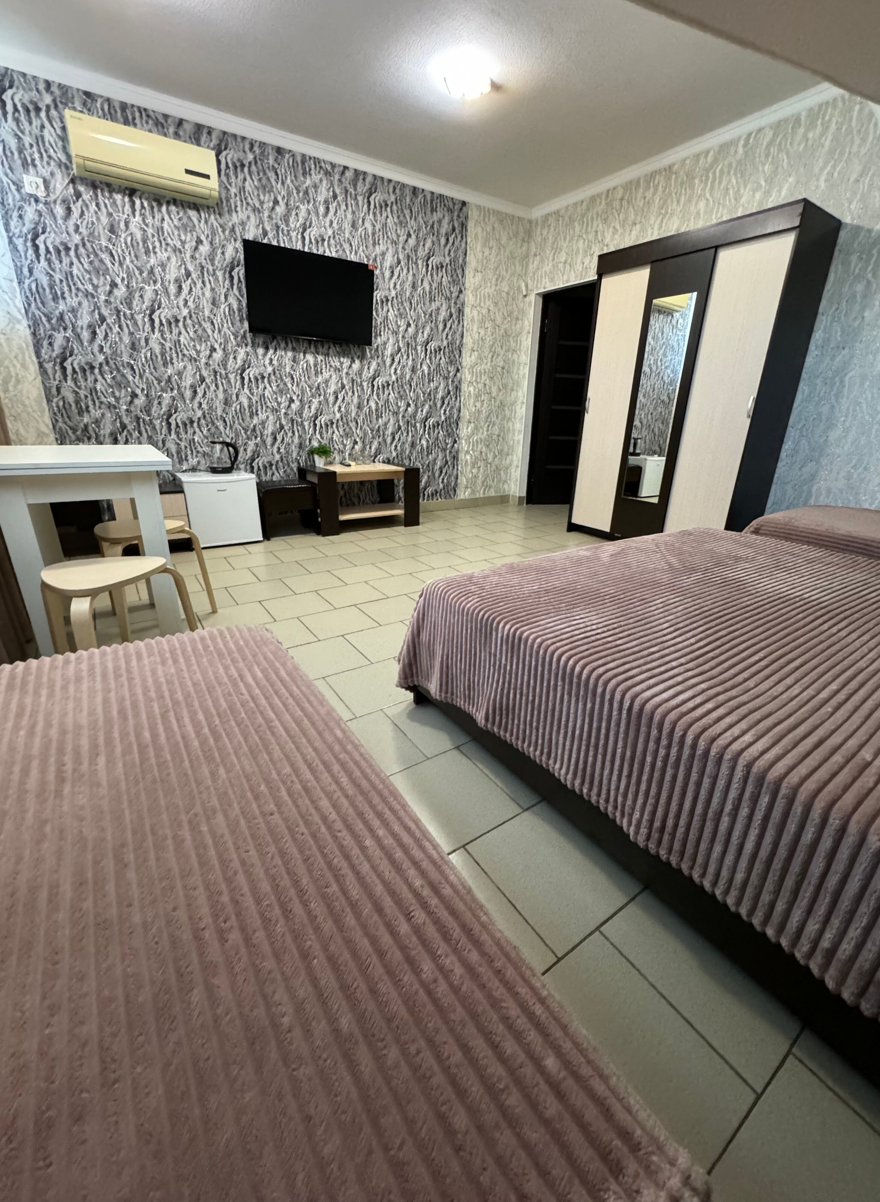 Фото Hotel Sunny Days