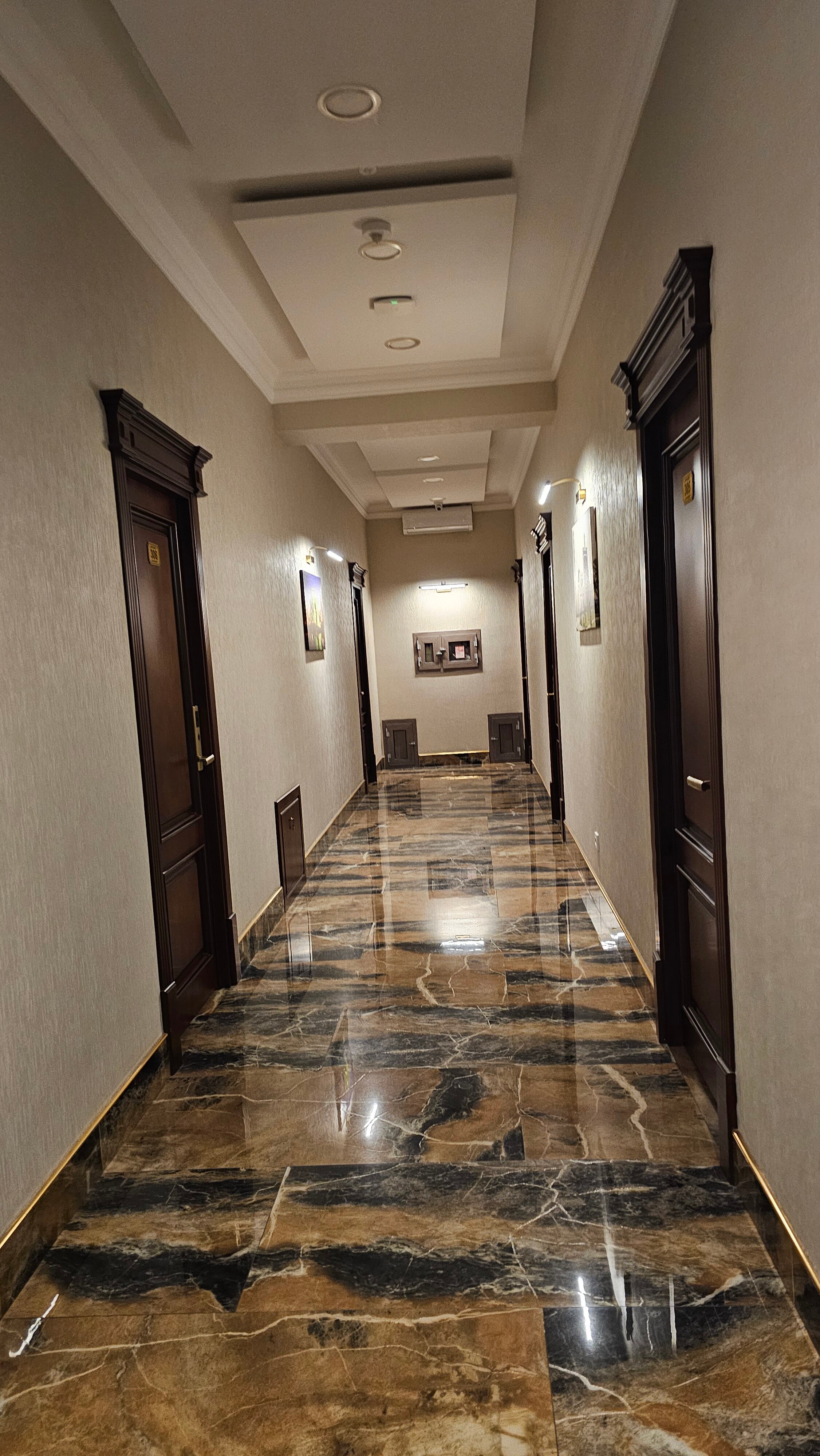 Фото Leader Hotel