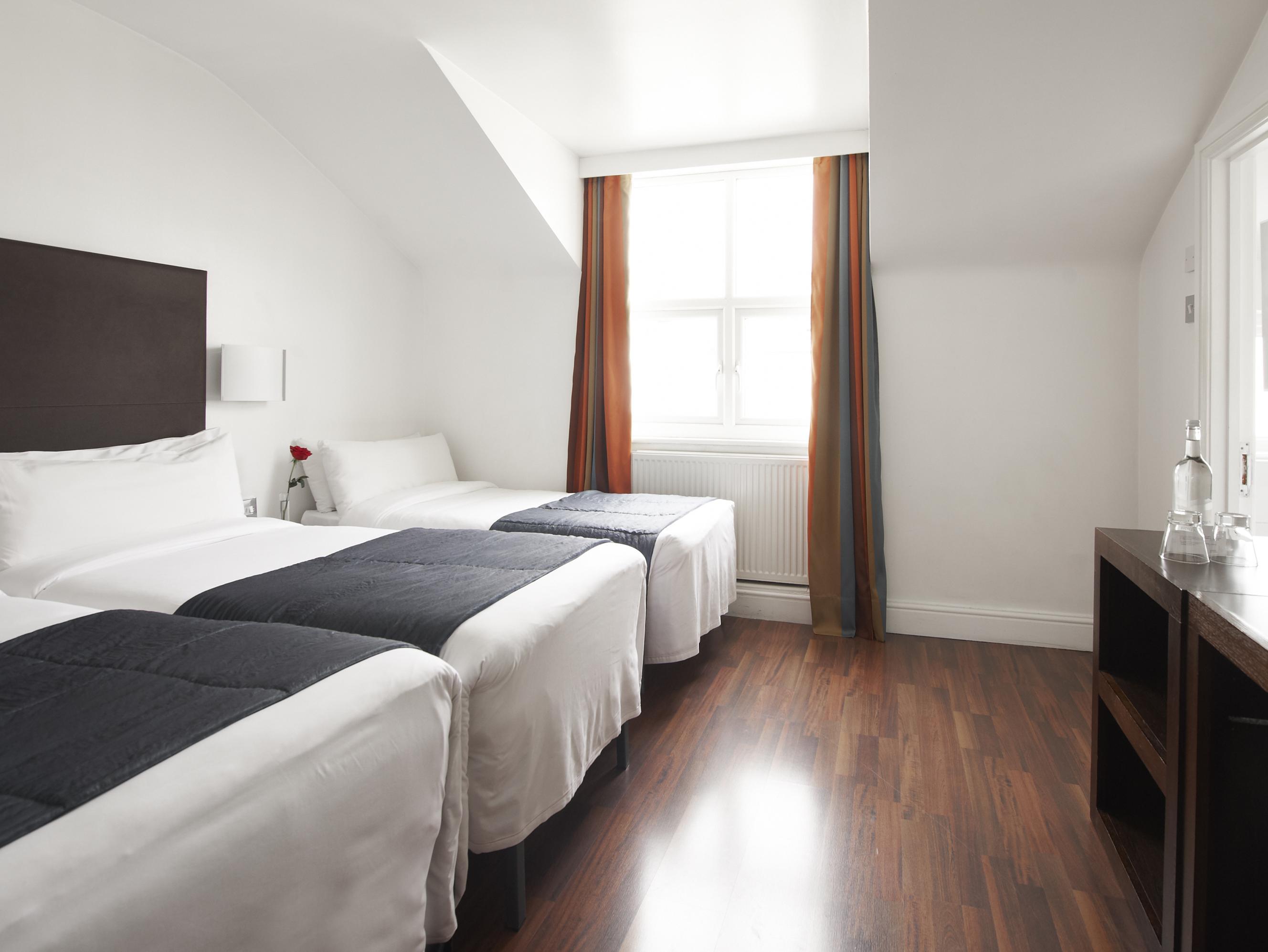 Фото The Caesar Hotel