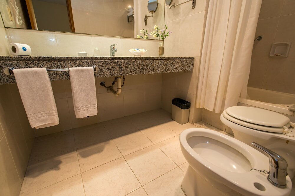 Фото Armon Suites Hotel