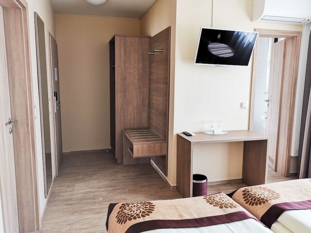 Фото Hotel Mainzer Hof