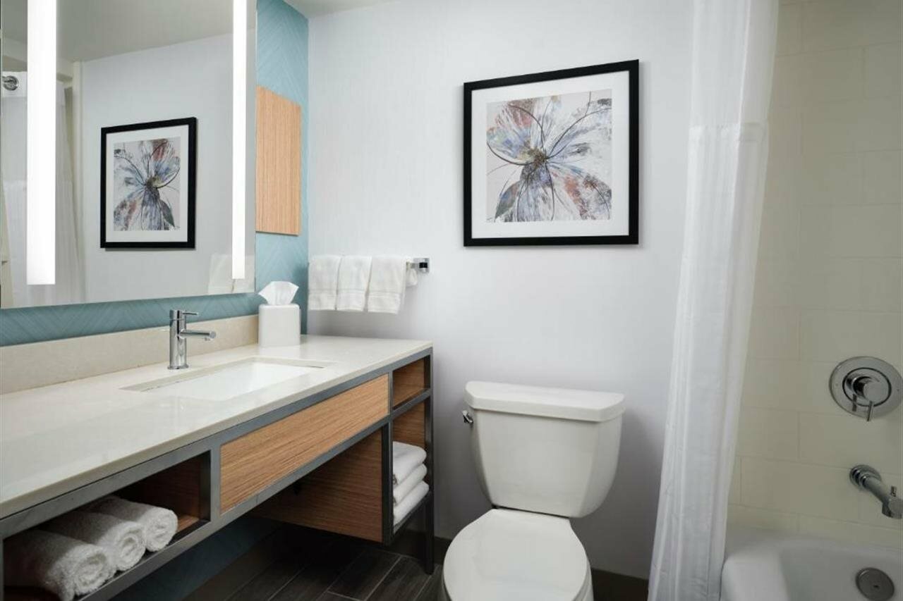 Фото Hilton Garden Inn Boston-Burlington