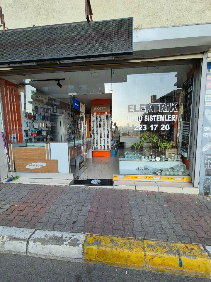 Household appliances store Ivgin Elektronik, Istanbul, photo