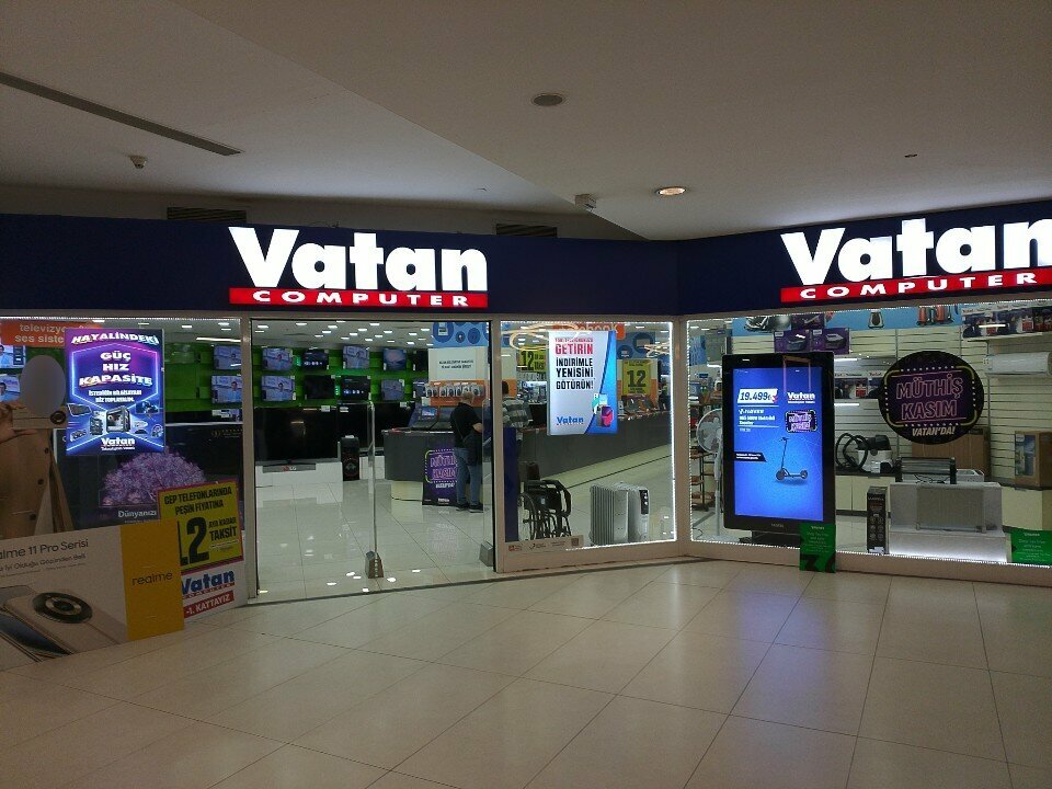 Electronics store Vatan Computer, Istanbul, photo