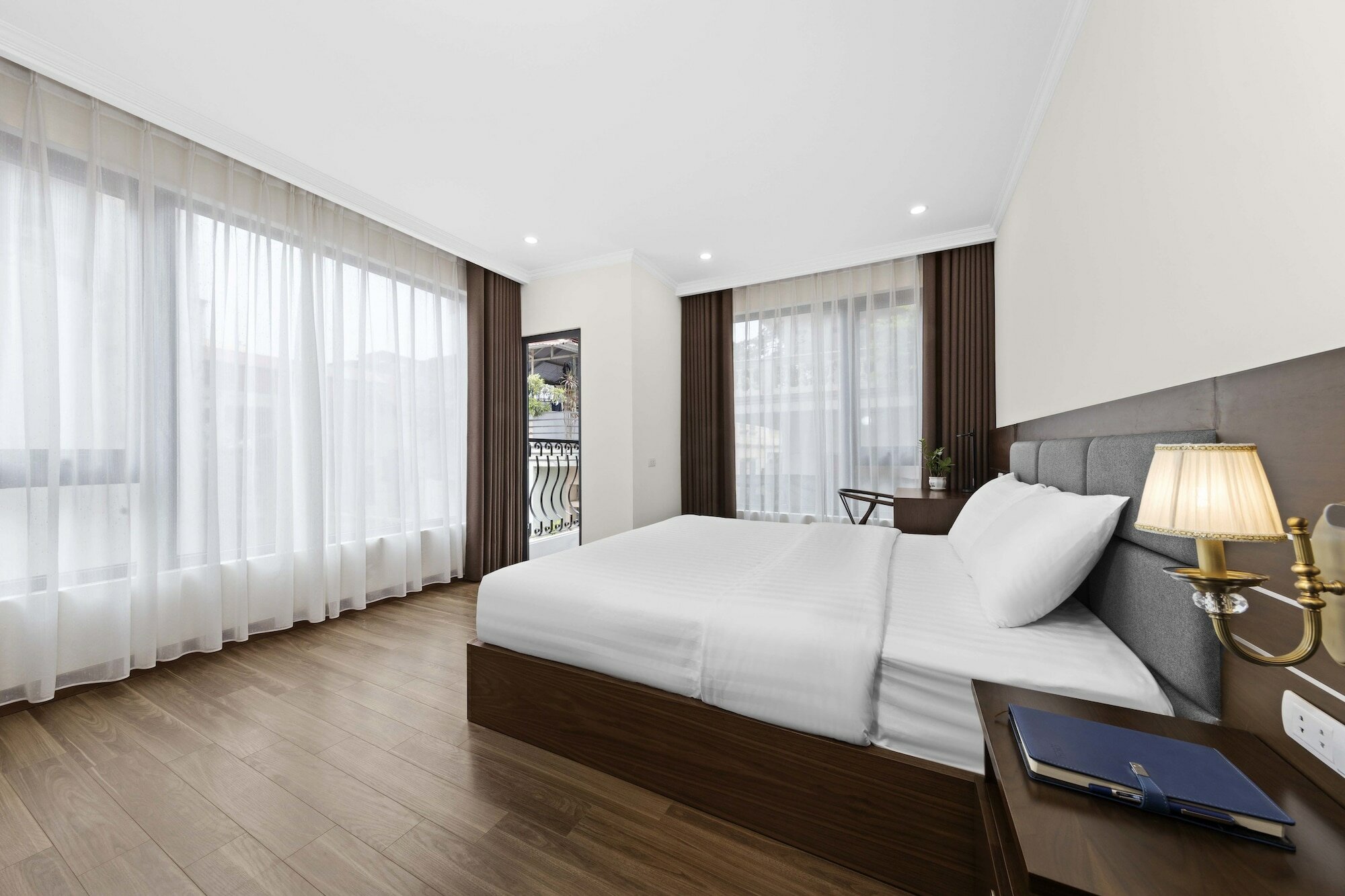 Фото Newsky Serviced Apartment