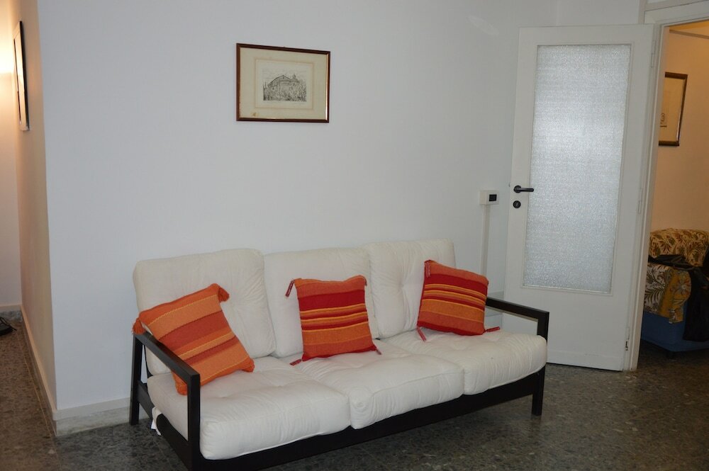 Фото Labriola St Peter's House - Parking