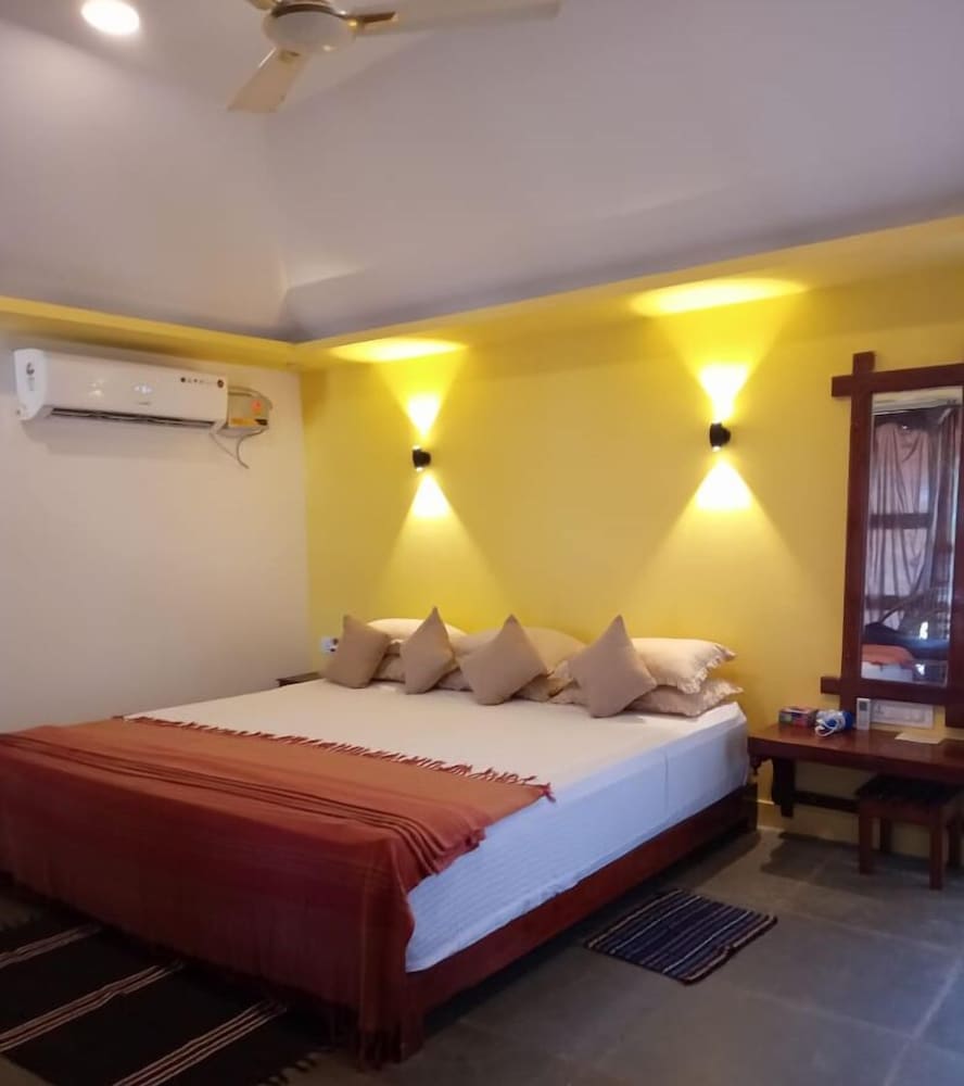 Фото Mariposa Beach Grove