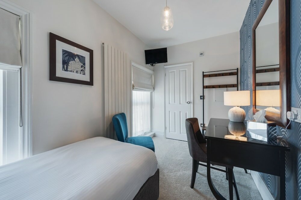 Фото Stattons Hotel & Restaurant