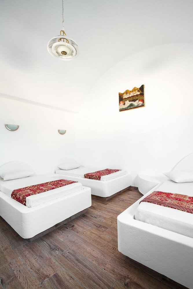 Фото Villa Iliovasilema Santorini