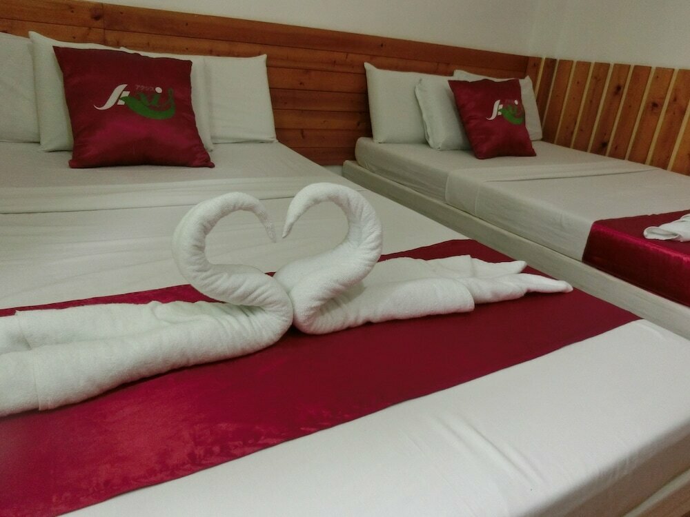 Hotel Axis Pension Hotel, Province of Cebu, photo