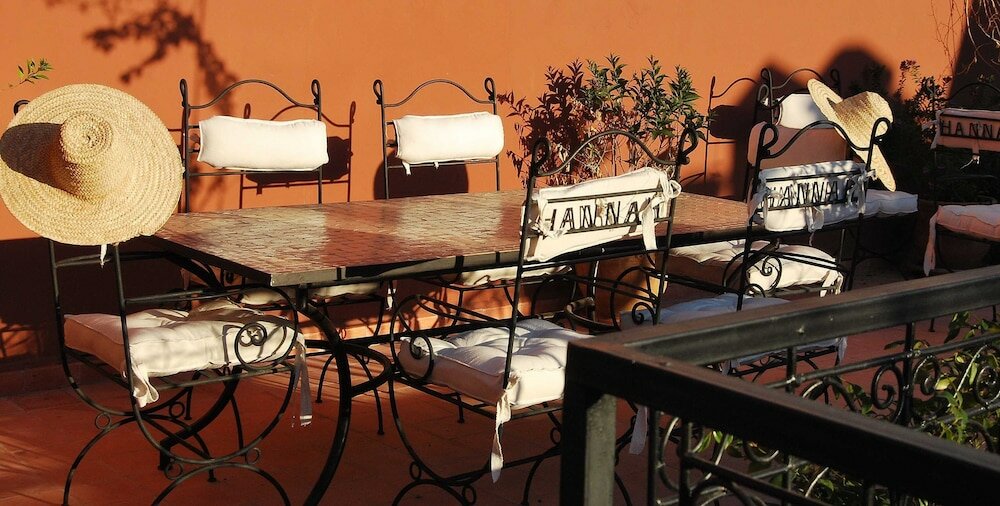 Фото Riad Hannah