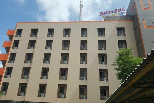Гостиница Station Hotel в Транге