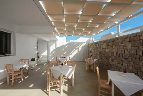 Внешний вид отеля Tania Milos в Поллонии, фото 4