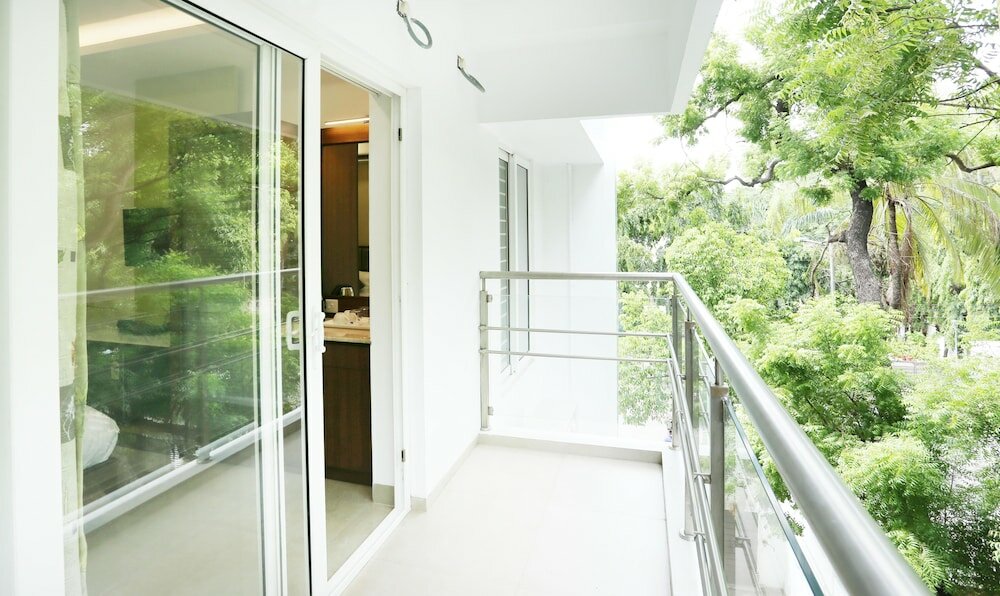 Фото Treebo Trend Pechis Castle