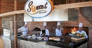 Фото Amwaj Blue Beach Resort & SPA