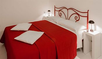 Фото Casa Fola - City Centre Rooms