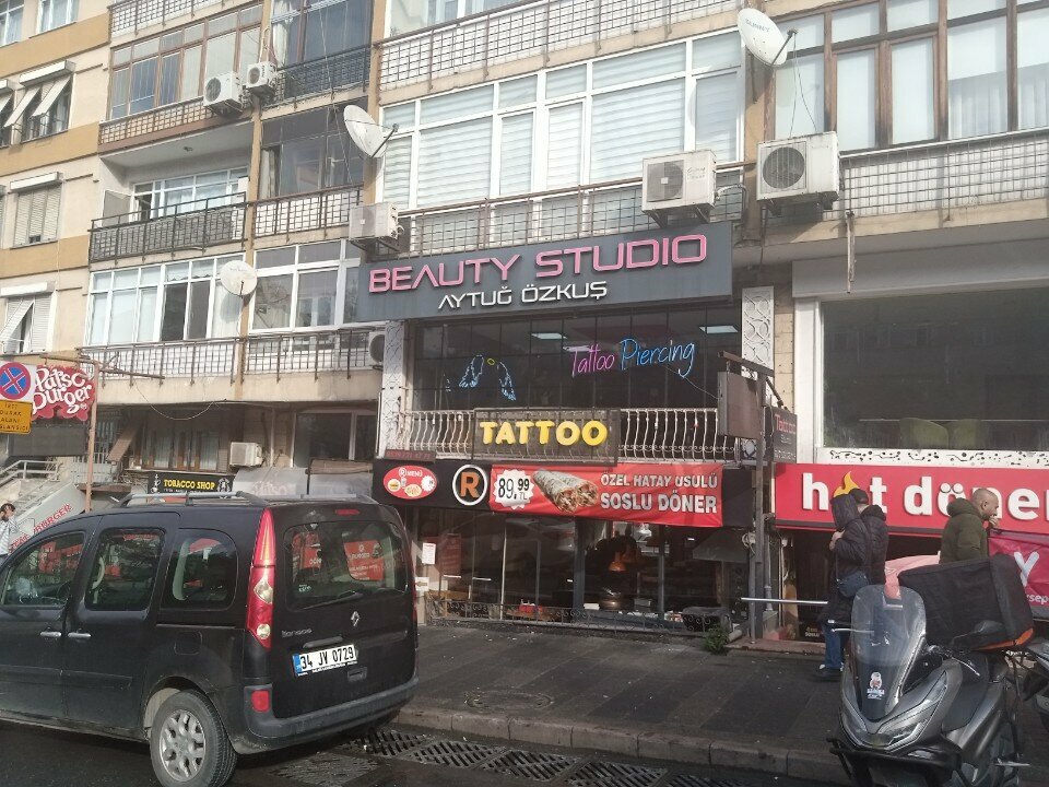 صالون تجميل Beauty Studio Aytug Ozkus ، اسطنبول، صورة