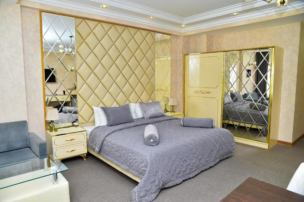 Фото Karat Inn Hotel