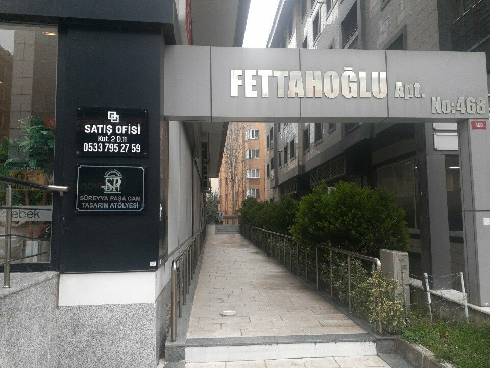 Icon painting studio Sureyyapasa Glass Design Workshop, Istanbul, photo