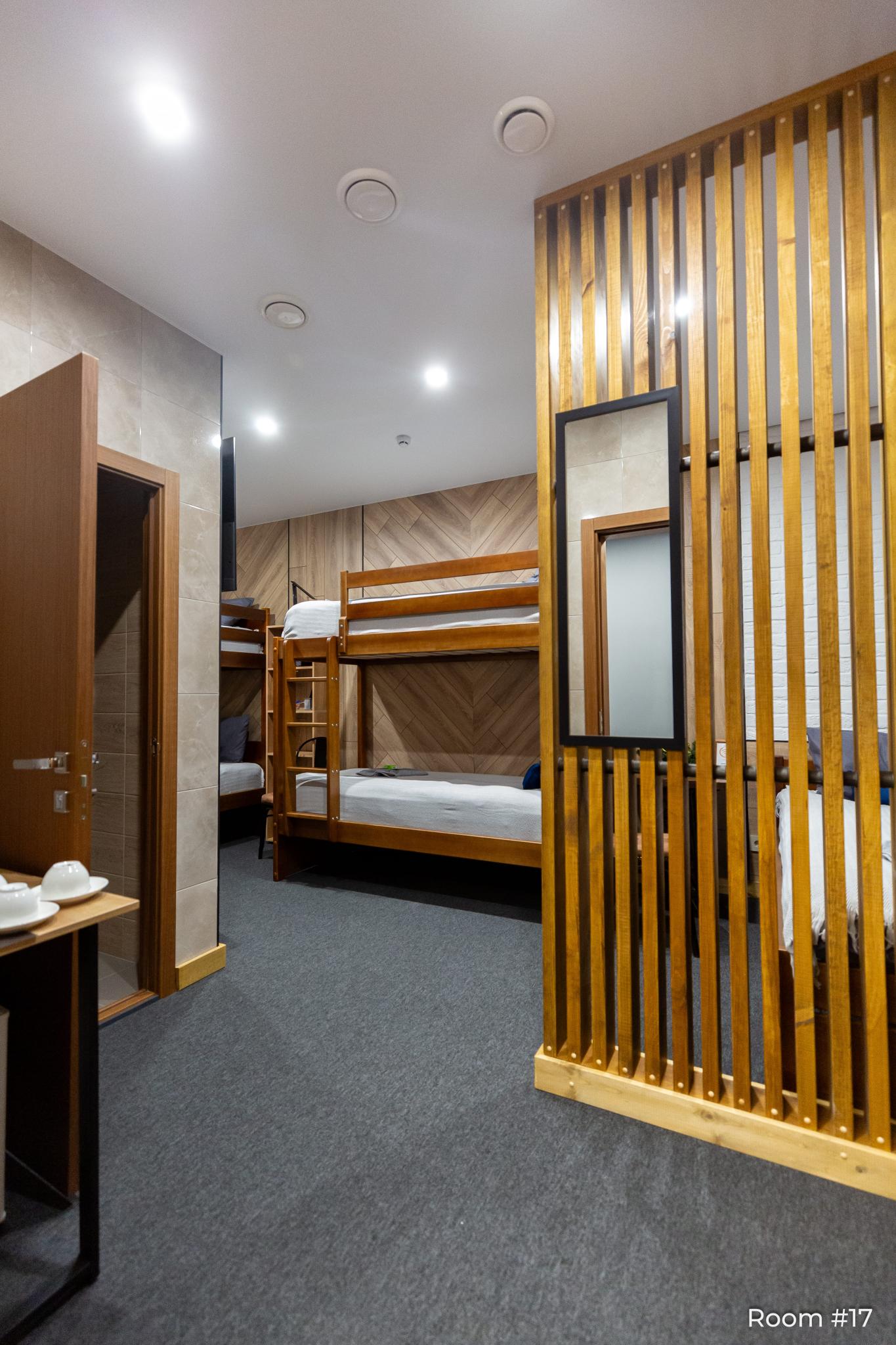 Фото Старый Томас