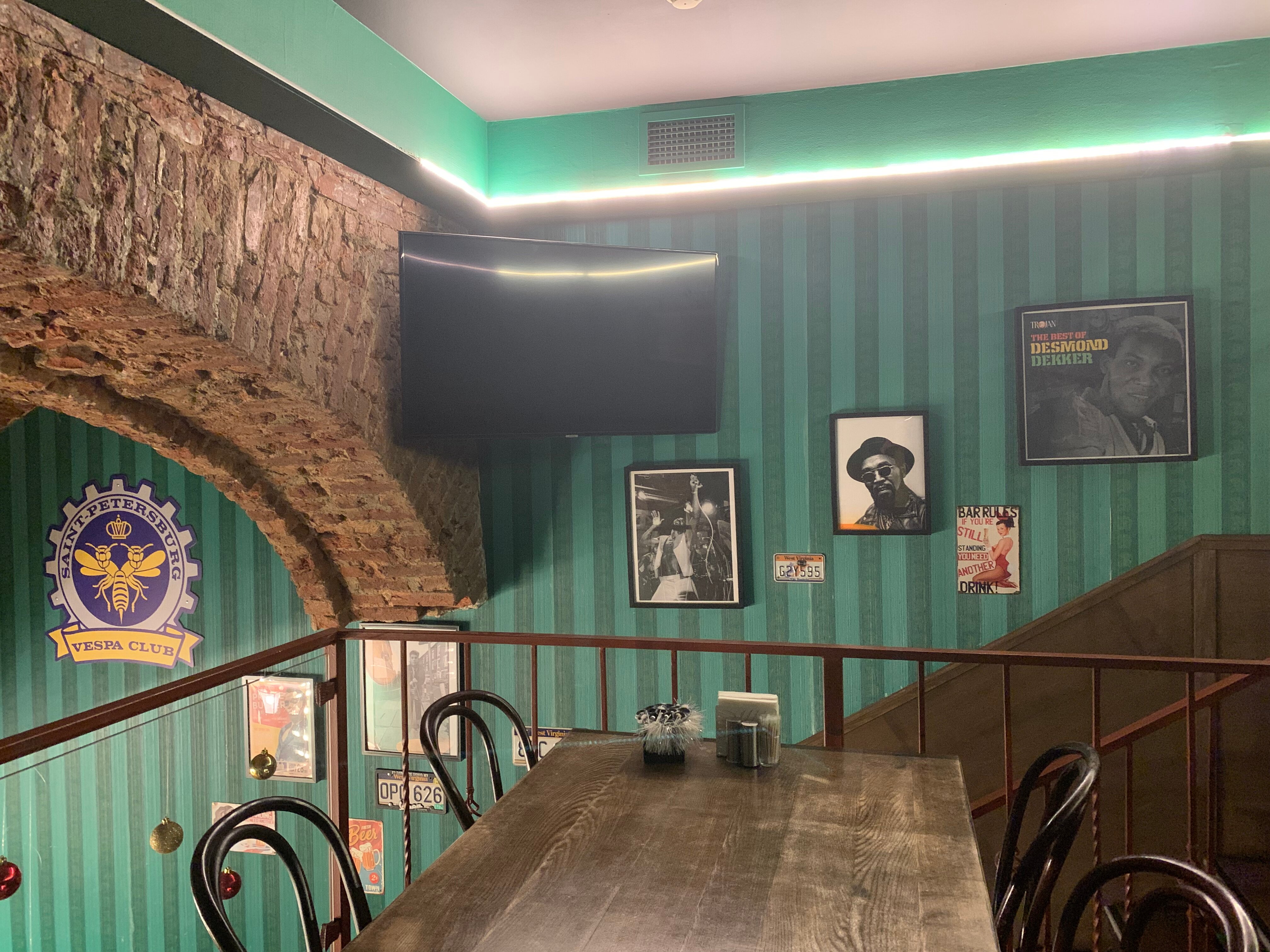 Фото Ломоносов