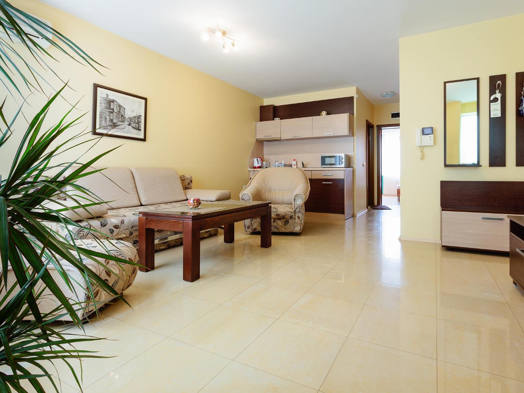 Фото Bright House