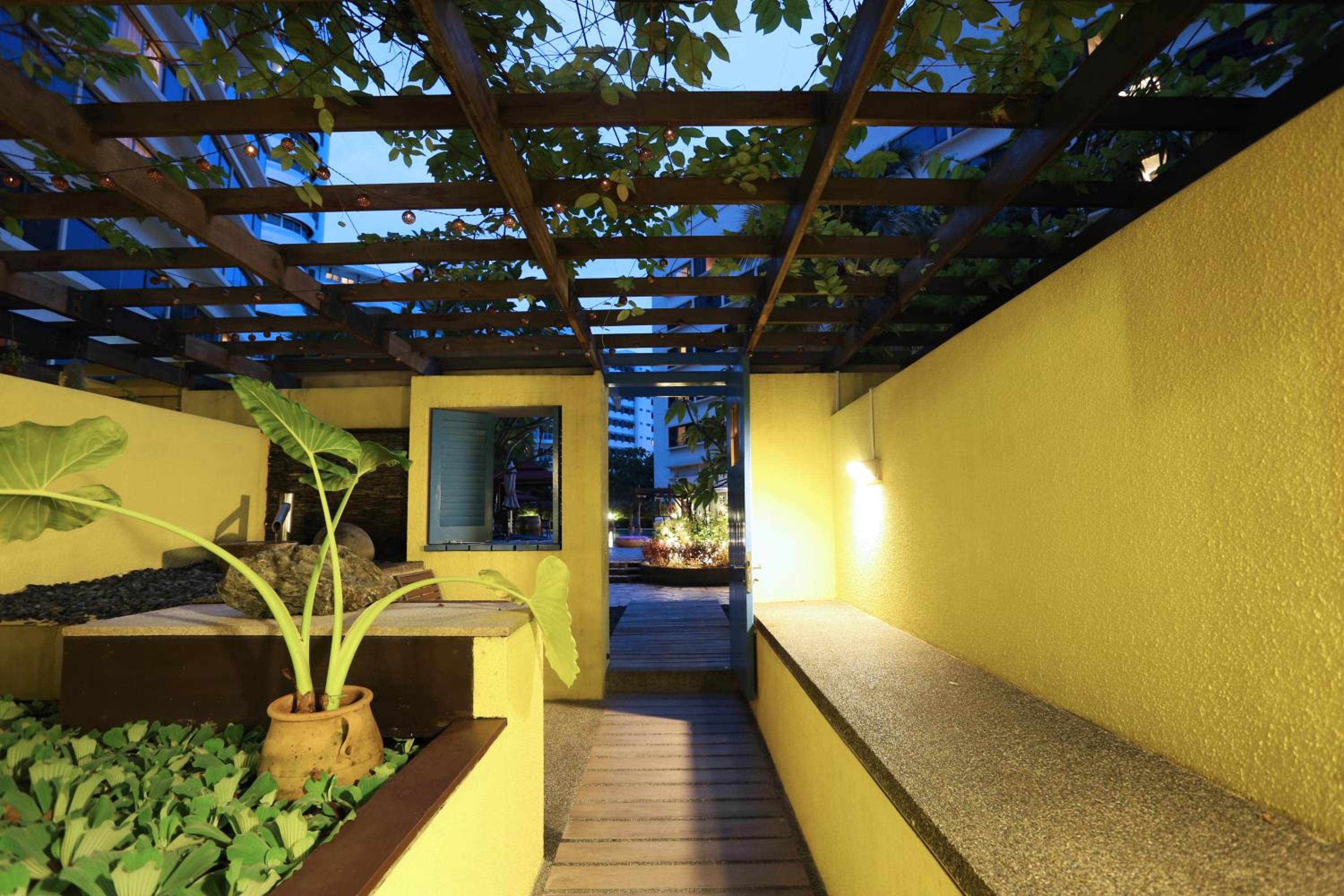 Фото Furama RiverFront