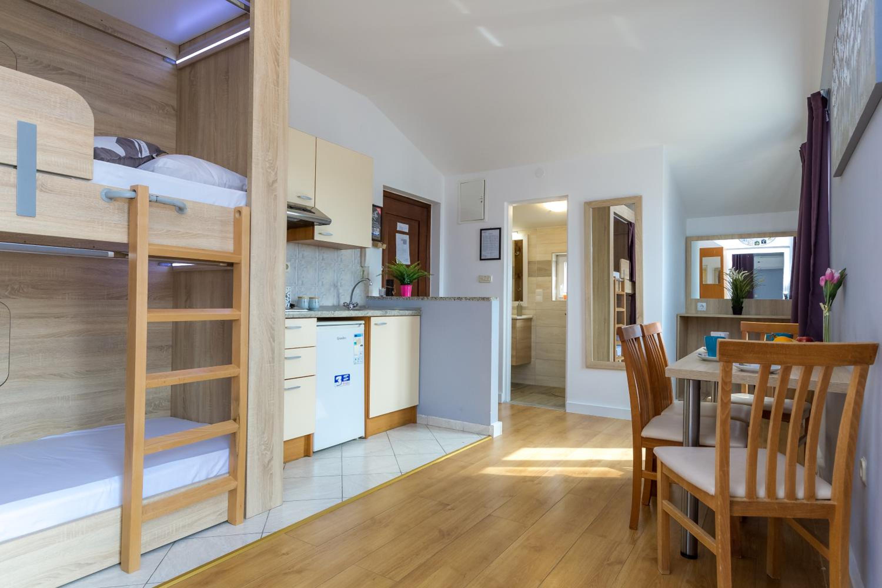 Фото Apartments in City Center Ventus