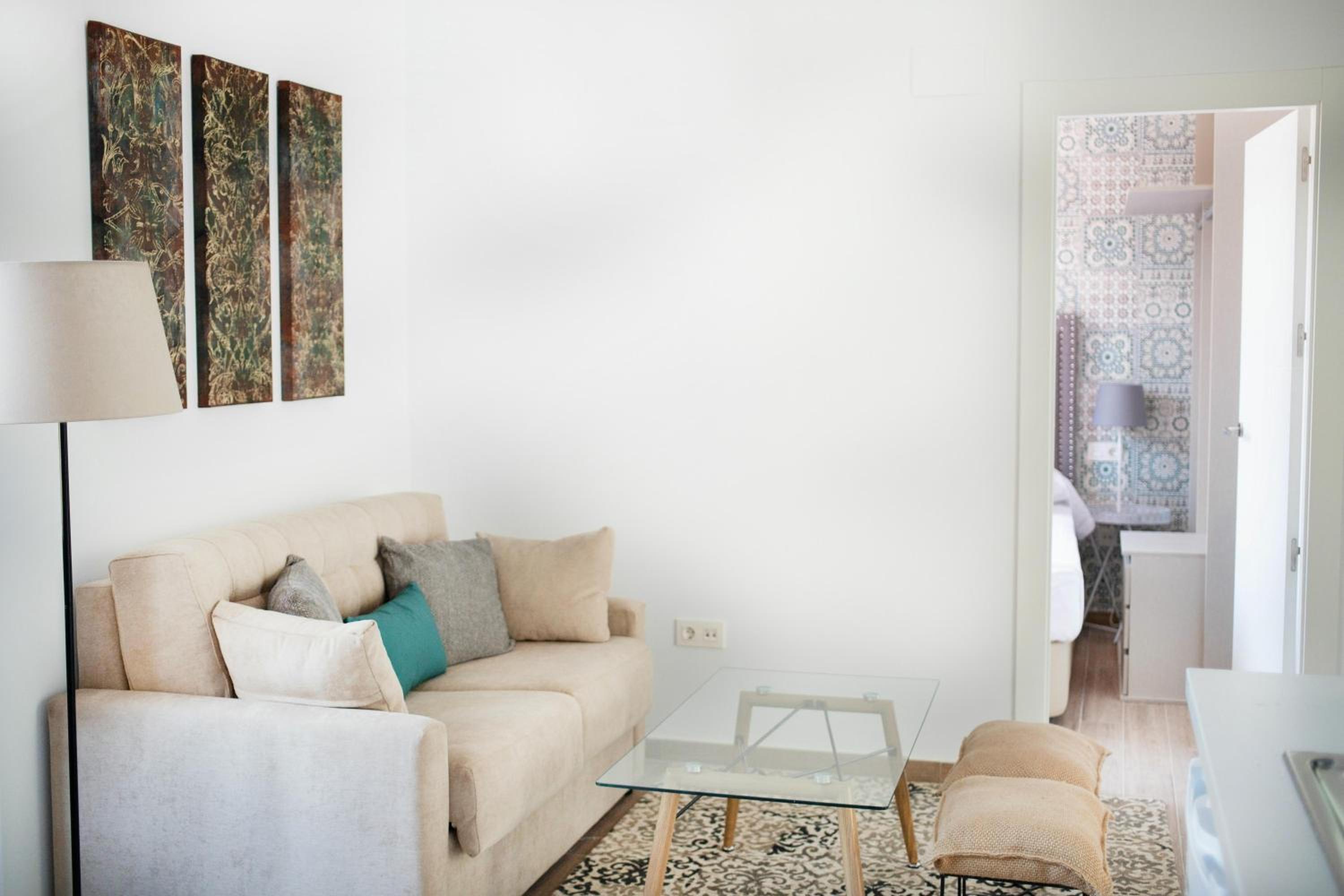 Фото Feelathome Mártires Apartments