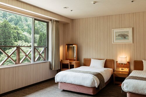 Гостиница Kamenoi Hotel Arima