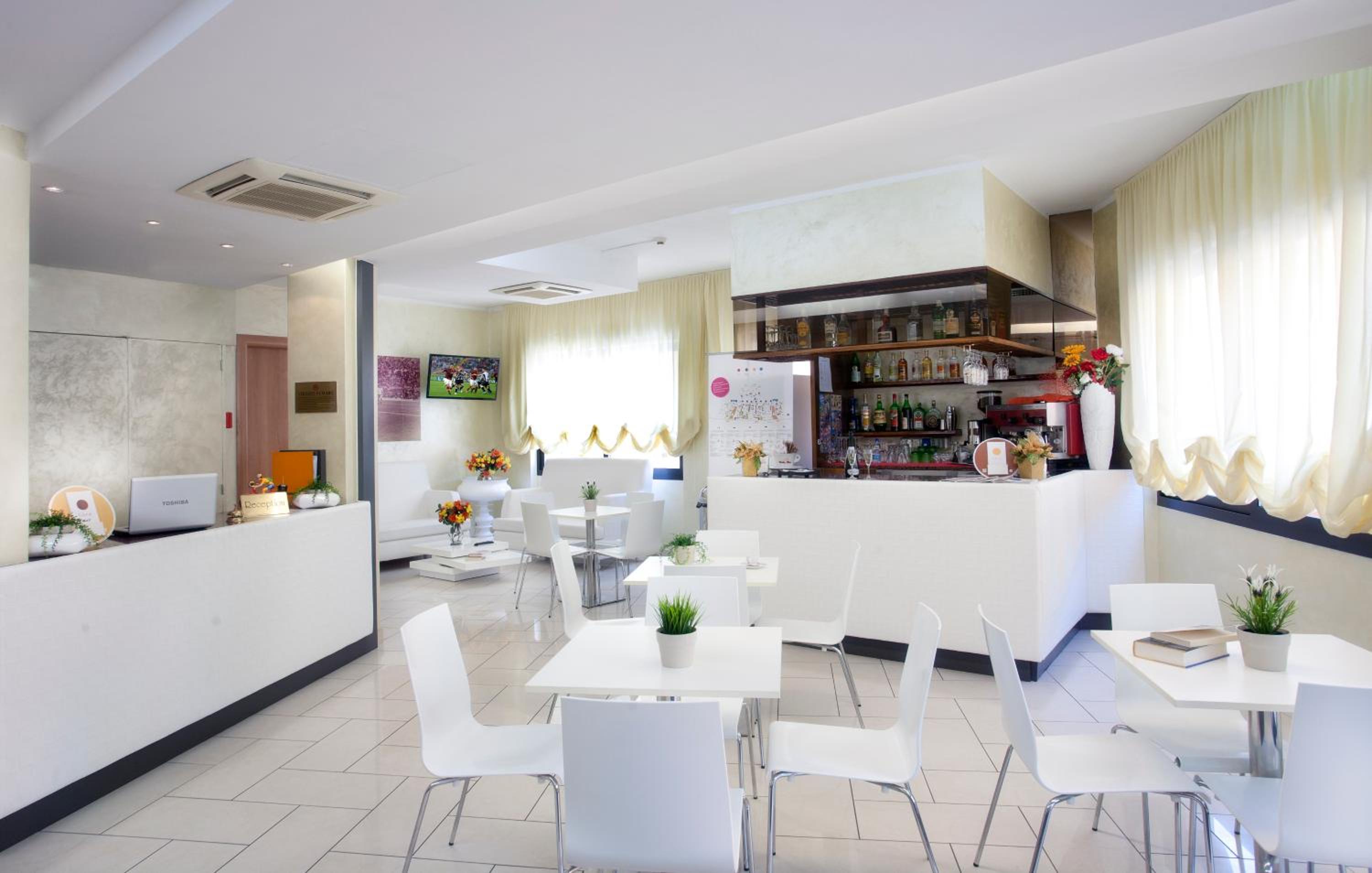 Фото Hotel Fantasy