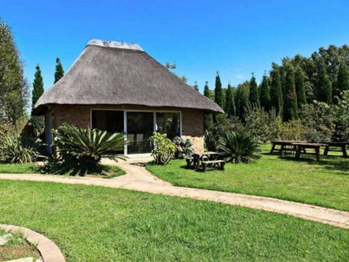 Гостиница Tamarisk Guest Lodge в Бенони