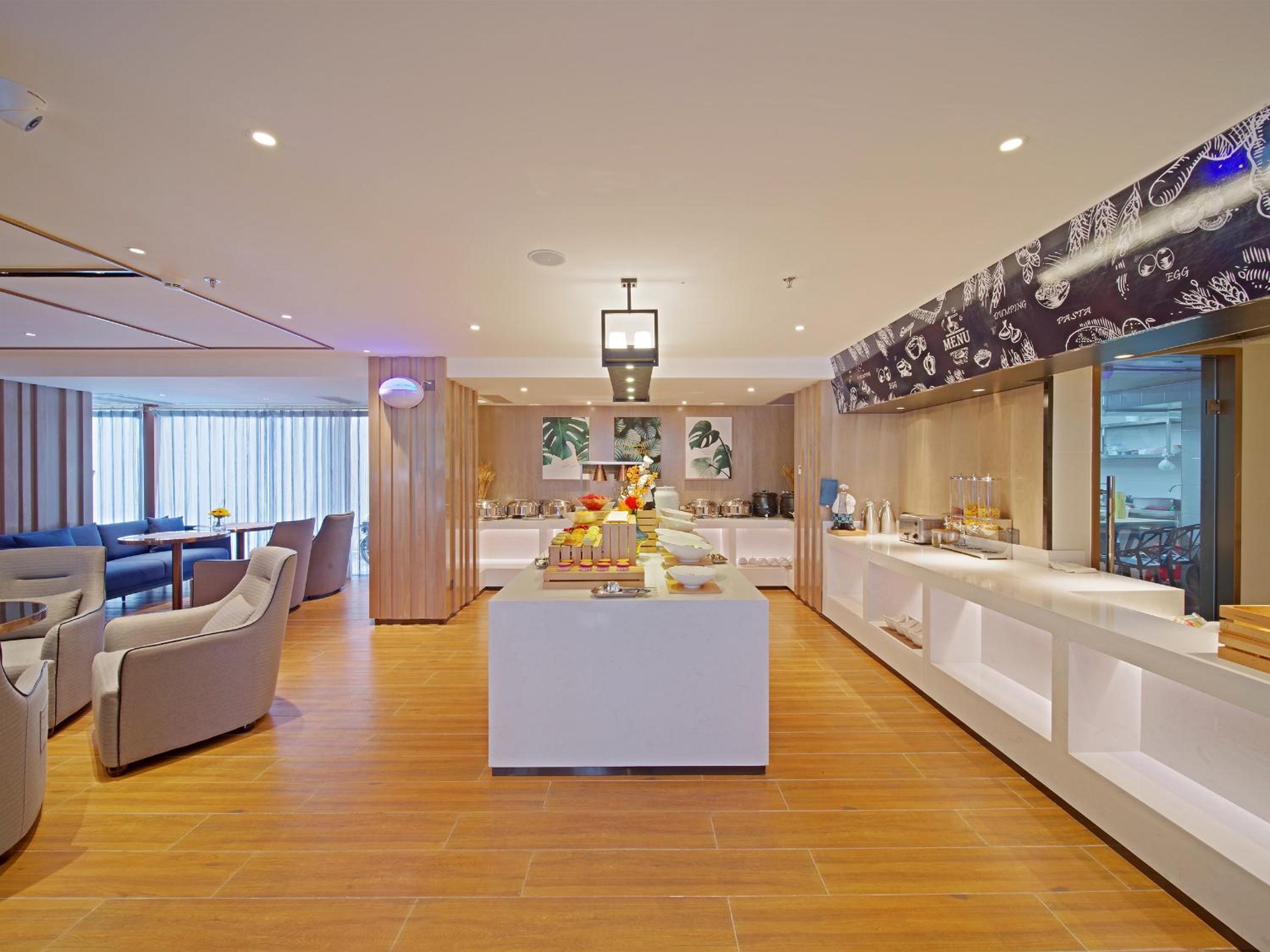 Фото Echarm Hotel Chimelong Station