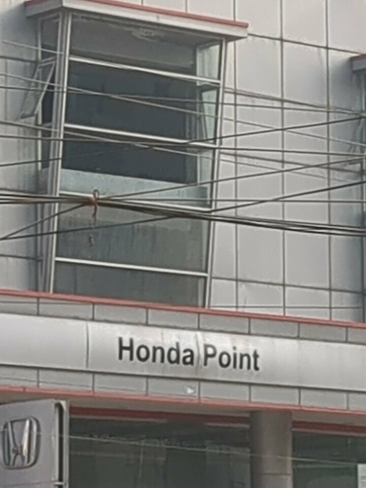 Garage cooperative Honda Point, Lahore, photo