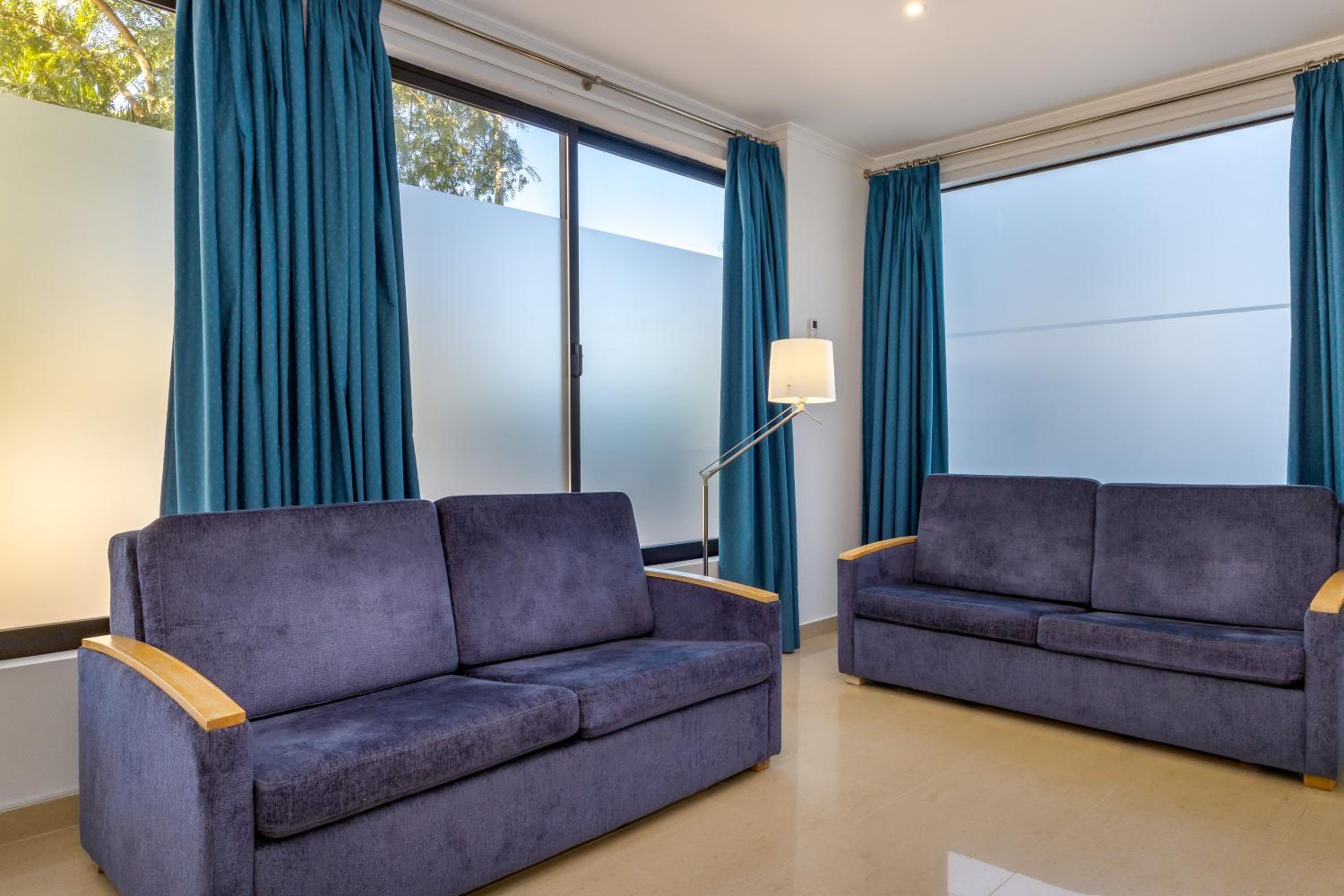 Фото Janelas do Mar