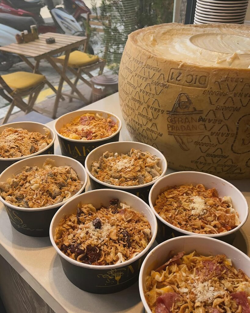 Grocery Mak's Cake, Nevsehir, photo