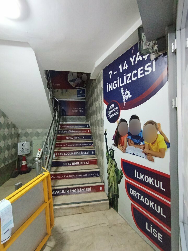دورات لغة أجنبية Kucukcekmece American Culture Foreign Language School ، اسطنبول، صورة