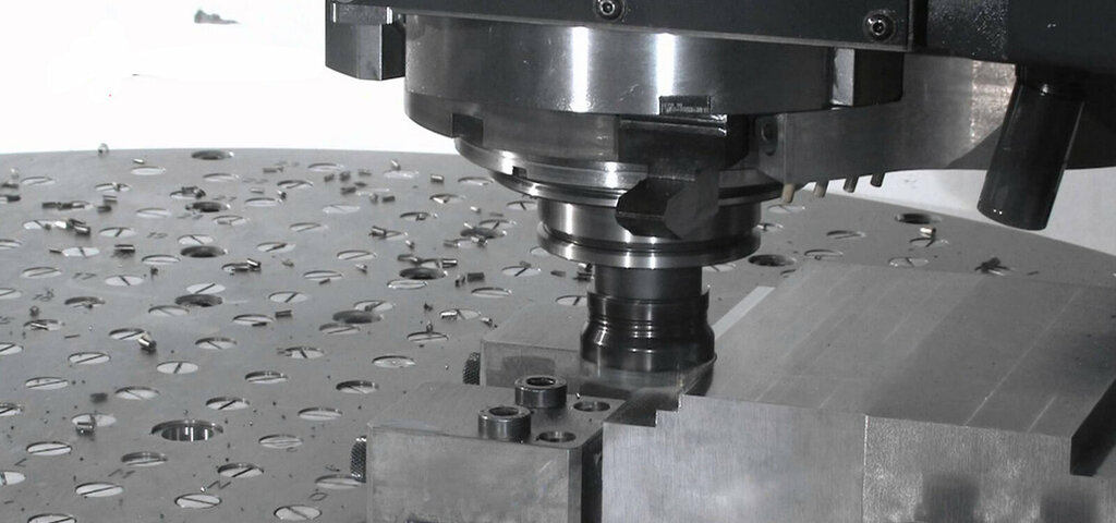 Machine building Baykay Bridge Team Machine Industry, Izmir, photo