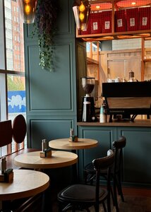 Discovery coffee (Molokova Street, 37А), cafetería