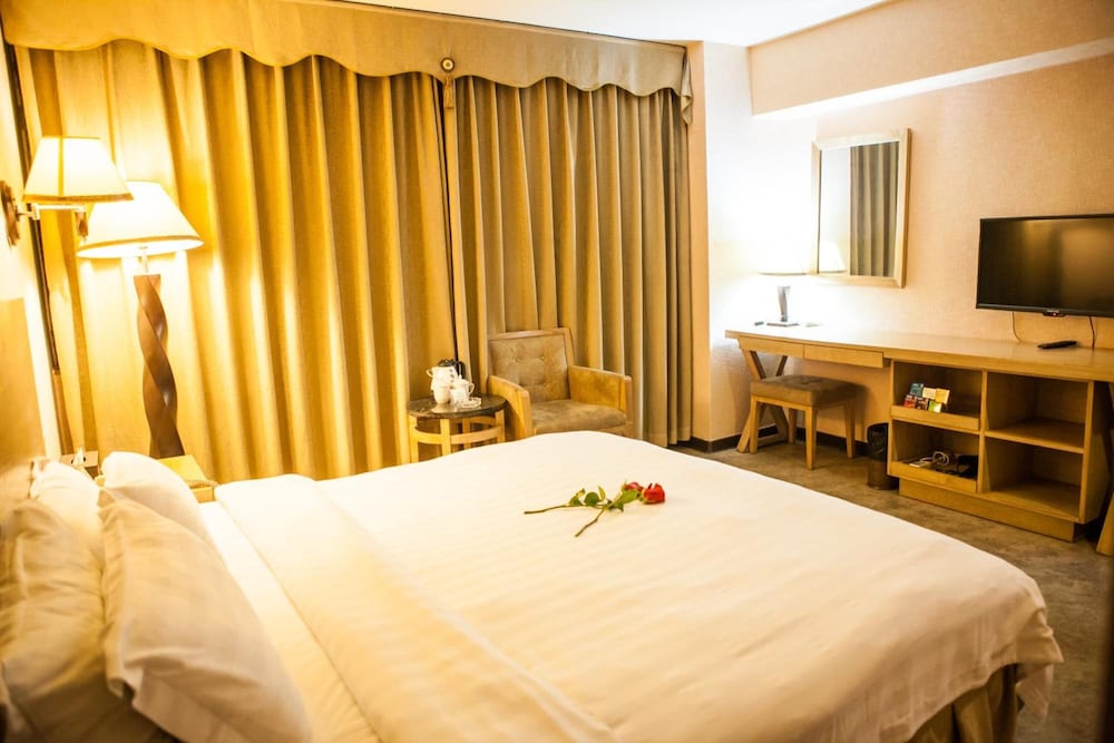 Фото Fu Ho Hotel